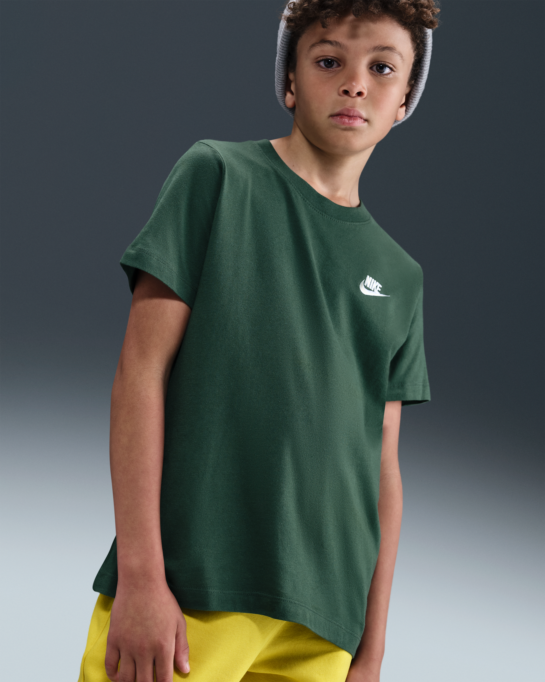 Nike Sportswear Big Kids' T-Shirt. Nike.com